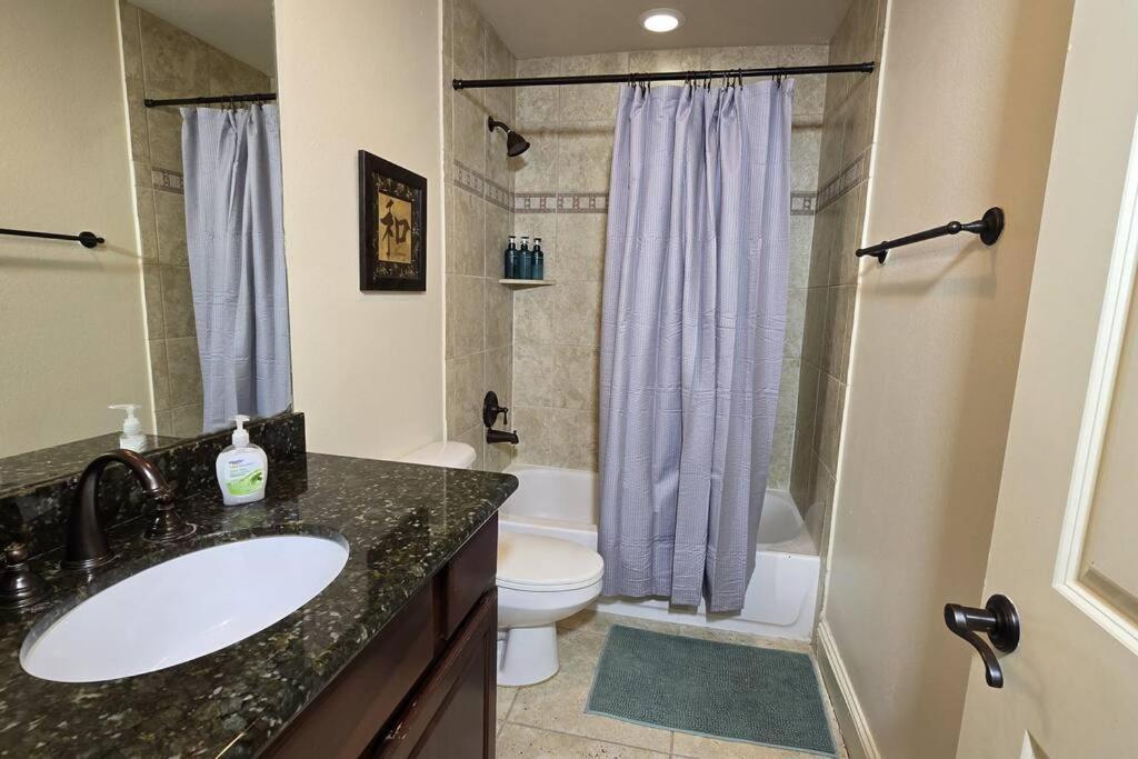 Modern Galleria Gem Private Jacuzzi 3 Br Houston Exterior foto